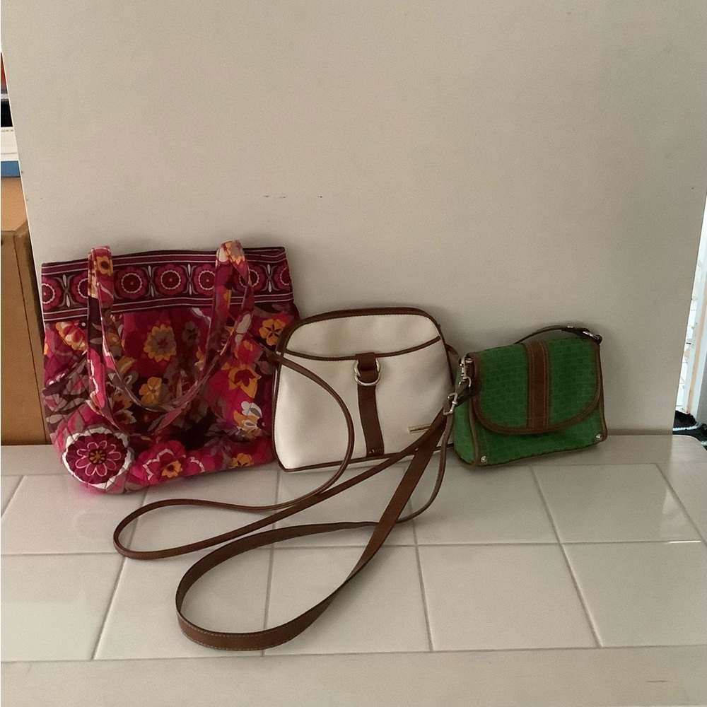 Vera Bradley, Liz Claiborne, Nine & CO Bags. 👜